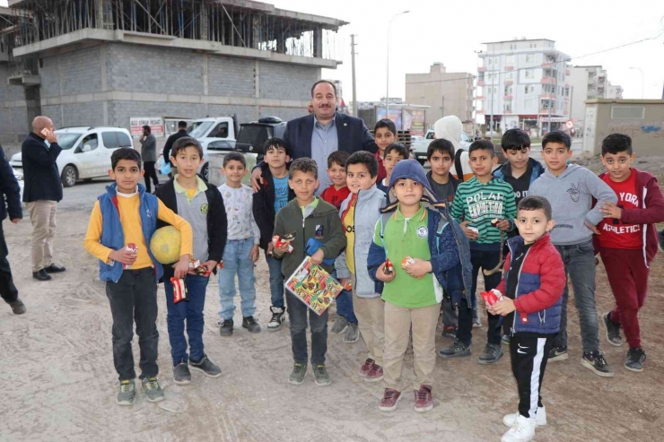 Başkan Ekinci Esnafı Ziyaret Ederek Sorunlarını Dinledi