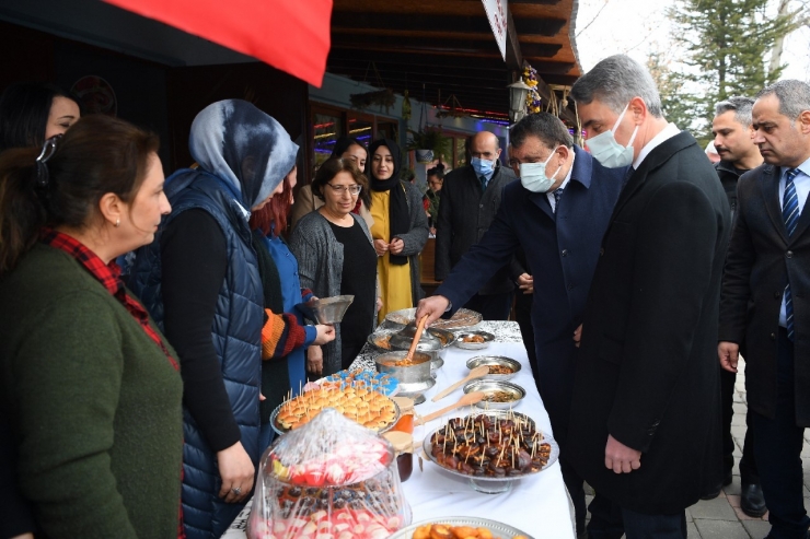 Malatya’da 2. Kayısı Çiçeği Şenlikler Başladı