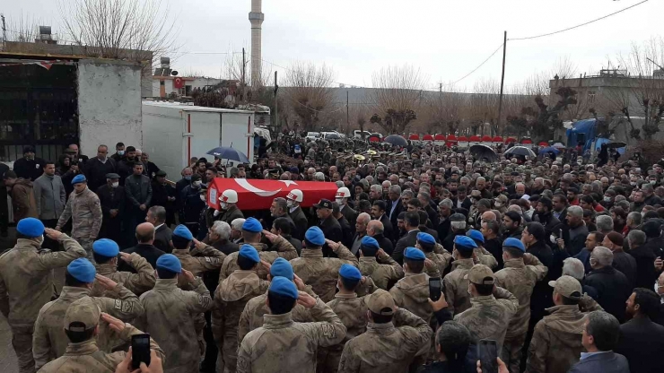 Şehit Uzman Çavuş Mahmut Güleş Son Yolculuğuna Uğurlandı