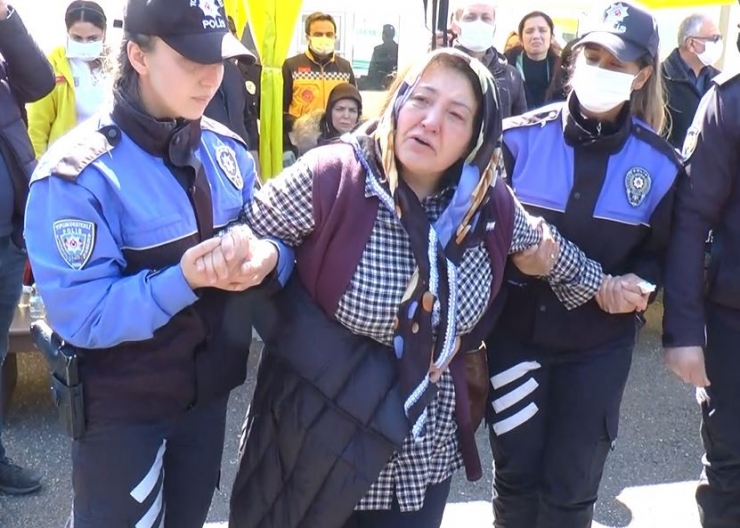 Trafik Kazasında Hayatını Kaybeden Polis Ve Eşi Törenle Memleketlerine Uğurlandı