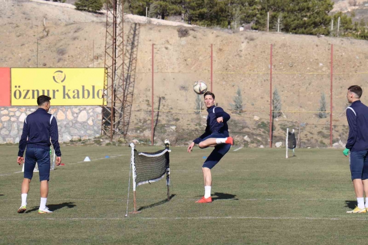 Cihat Arslan: "sonuna Kadar Başımız Dik Mücadele Etmemiz Lazım"