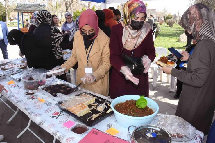 Afrika’da Su Kuyusu Açtırmak İçin Etkinlik Düzenlendi