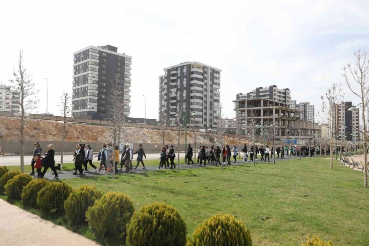 Şehitkamil Vadi Park’ta Sağlığa Adım Attılar