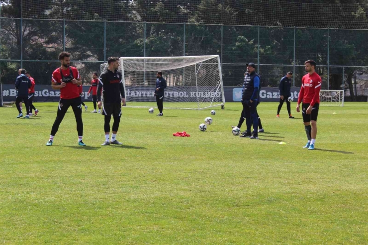 Erol Bulut: "galatasaray Maçıyla Son Haftalardaki Şanssızlığımızı Kırdık"