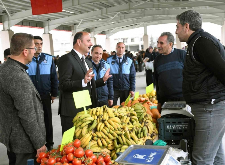 Araban’ın İlk Kapalı Semt Pazar Yeri Hizmete Girdi