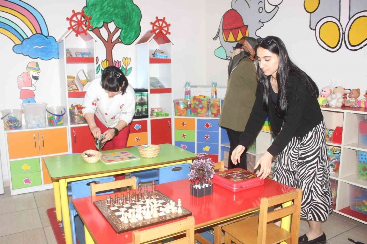 Çocuk Teslimi Adıyaman’da Başladı