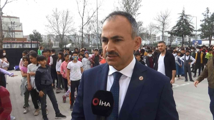 Diyarbakır’da Öğrenciler Derslere Spor Yaparak Başlıyor