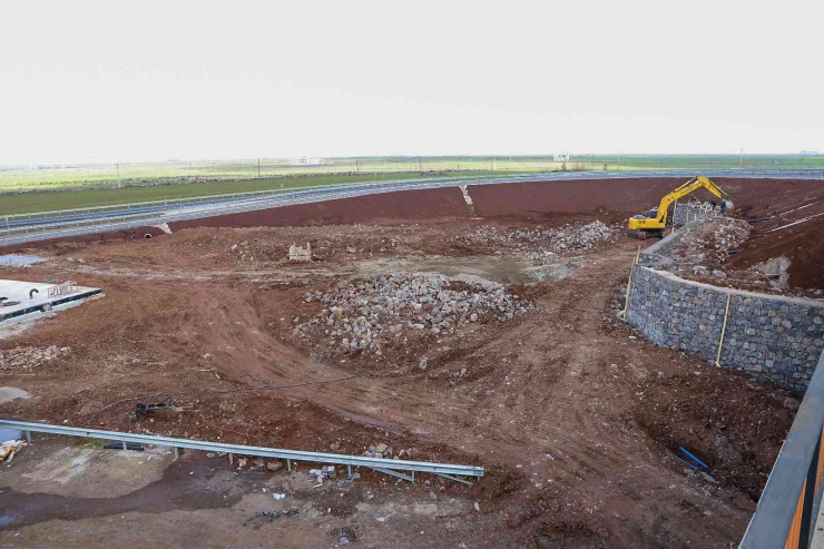 Şanlıurfa Yolu Yonca Kavşakta Düzenleme Çalışmaları Başladı