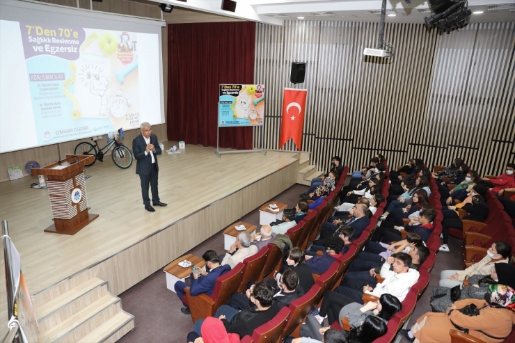 Battalgazi’de 7’den 70’e İlgi Gören Konferans