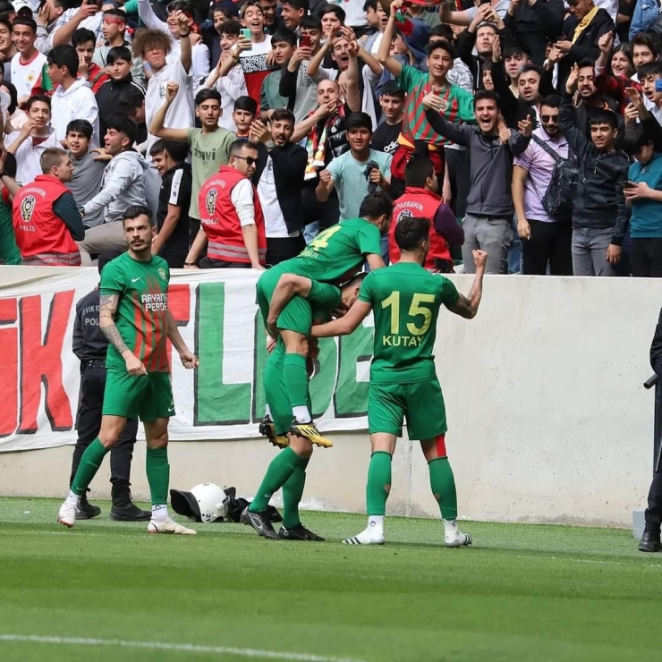 Amedspor Play-off’a Doğru