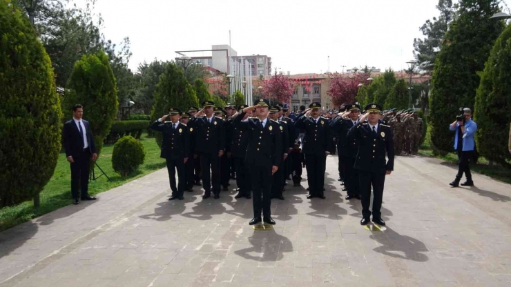 Diyarbakır’da Polis Haftası Kutlandı