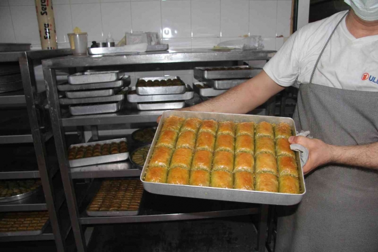 Baklavacıların Ramazan Mesaisi Sürüyor