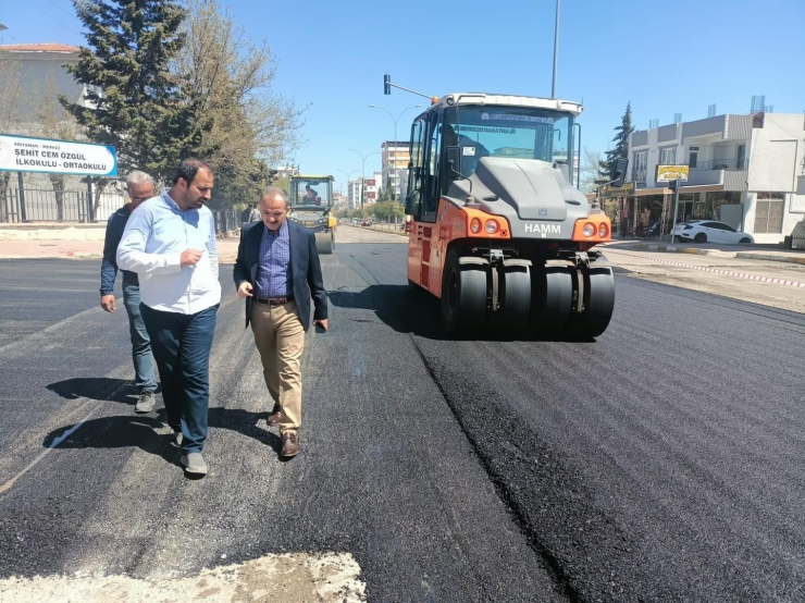 Asfalt Çalışmaları Devam Ediyor