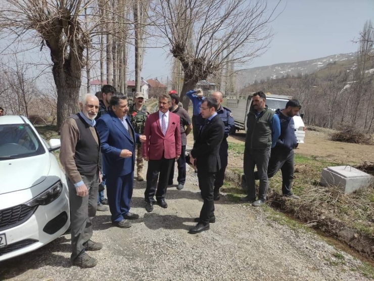 Depremden Etkilenen Köylerde Hasar Tespit Çalışmaları Sürüyor