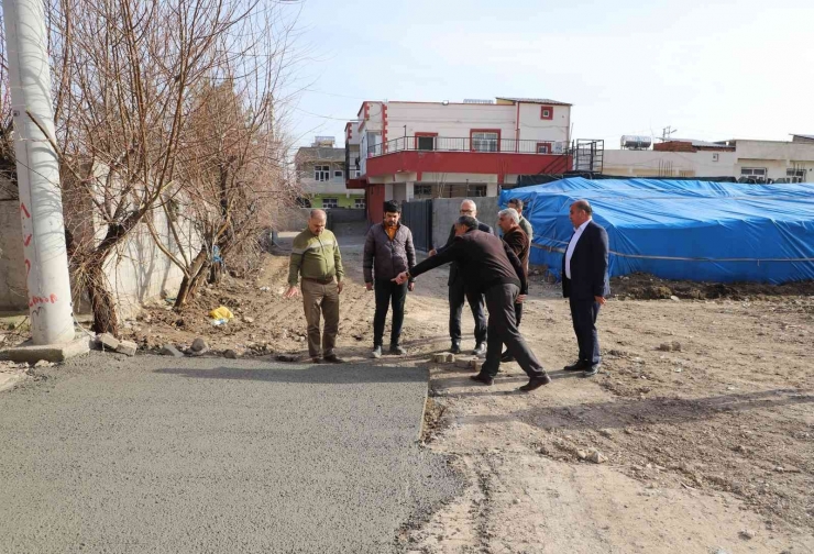 Diski, Ergani’de Açıkta Akan Kanalizasyon Sorununu Giderdi