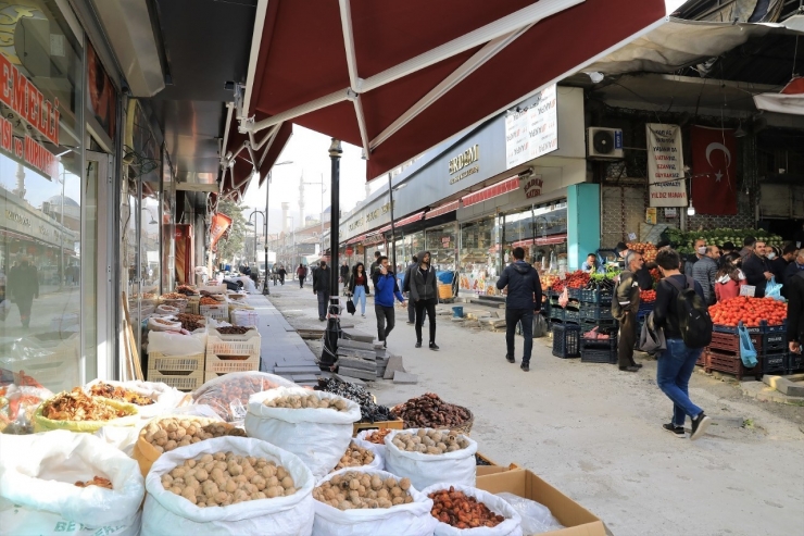 Başkan Güder, Prestij Sokaktaki Çalışmaları İnceledi