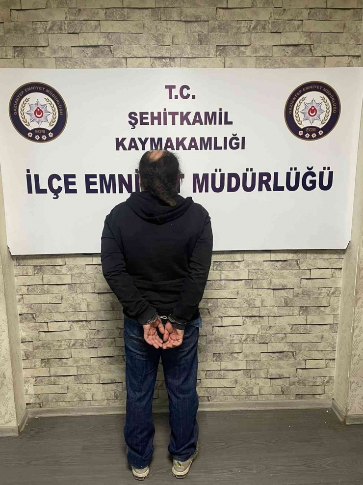 Evi Uyuşturucu Tarlasına Dönüştürdüler