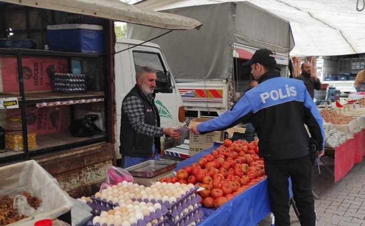 Polisten Şüpheli Paket Ve Sahte Para Uyarısı