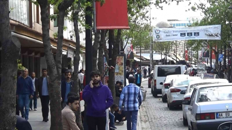 Diyarbakır’da Yapılan Sosyal Deneyde İnsanlık Ölmemiş Dedirten Görüntüler Ortaya Çıktı