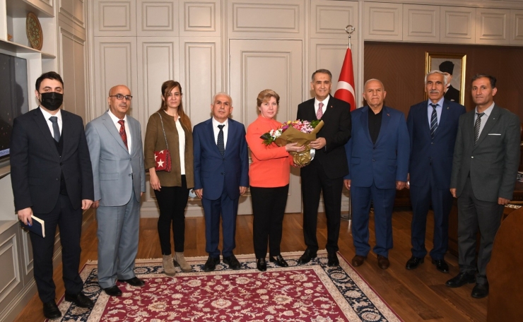 Vali Mahmut Çuhadar’a Turizm Haftası Ziyareti