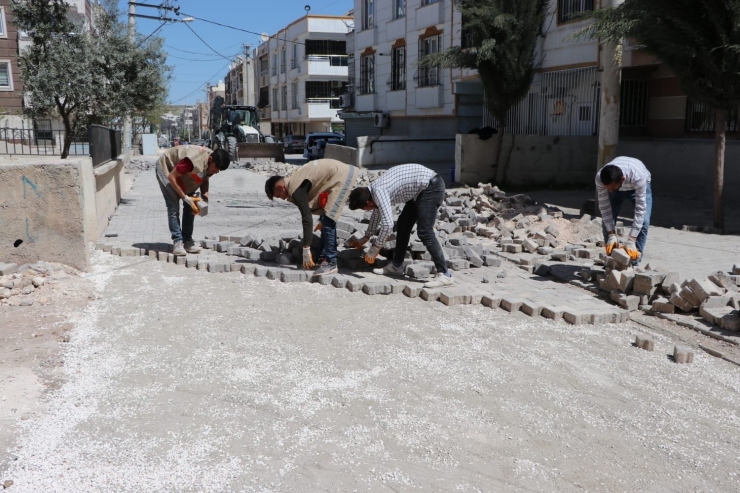 Haliliye’de Yol Çalışması Sürüyor