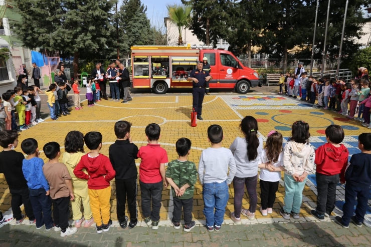 Başkan Kılınç Minik Öğrencilerle Birlikte Yangın Eğitimi Aldı