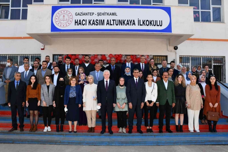 Hacı Kasım Altunkaya İlkokulu Eğitime Açıldı