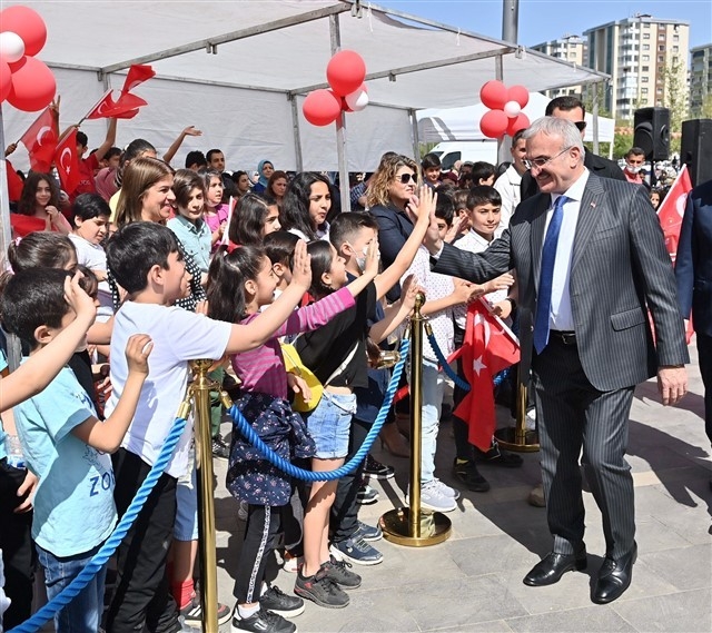 Diyarbaır’da 23 Nisan Etkinlikleri