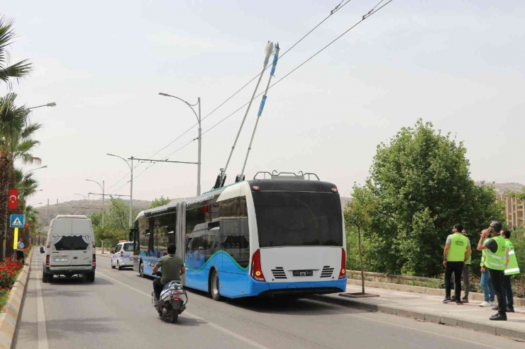 Şanlıurfa’da Trambüs Heyecanı