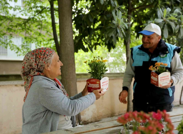 Gaziantep Büyükşehir’den Bayram Ve Anneler Günü İçin Jest