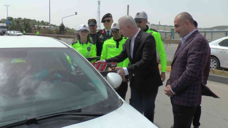 Gaziantep’te 2 Bin 600 Personelle Bayramda Trafik Denetimi