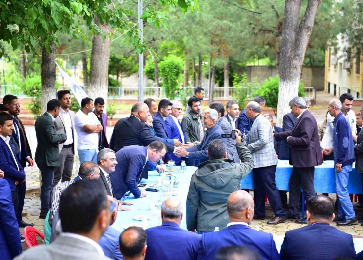 Ceylanpınar’da Bayramlaşma Programına Yoğun İlgi