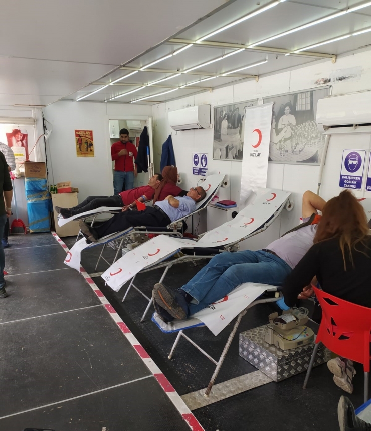 Türk Kızılayı Dicle’de Kan Bağışı Kampanyası Düzenledi