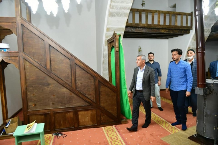 Yeşilyurt’ta Tarihi Caminin Restorasyonu Tamamlandı