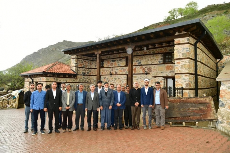 Yeşilyurt’ta Tarihi Caminin Restorasyonu Tamamlandı