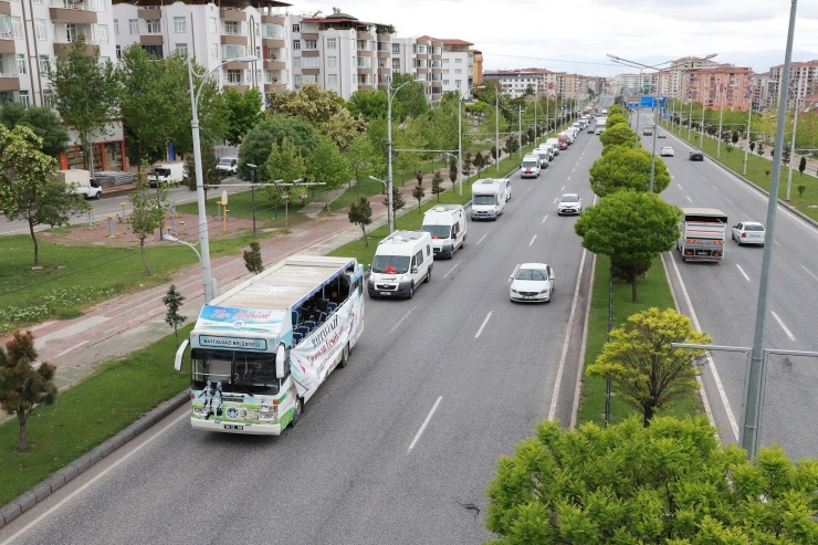 Malatya’da Karavan Festivali Kortej Yürüyüşü İle Başladı