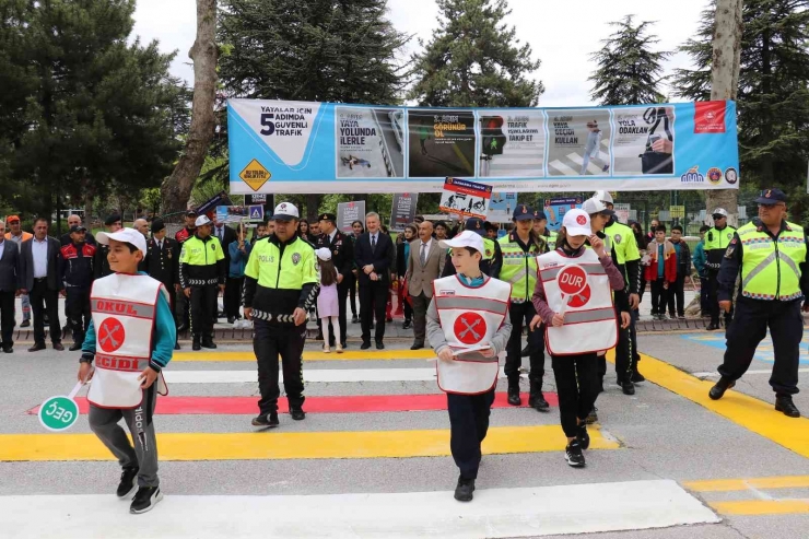 Malatya’da “yayalar İçin 5 Adımda Güvenli Trafik” Tanıtımı Yapıldı