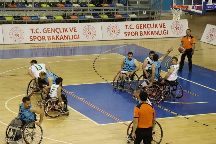 Şanlıurfa’da Engelli Basketbol Takımının Pota Farkı