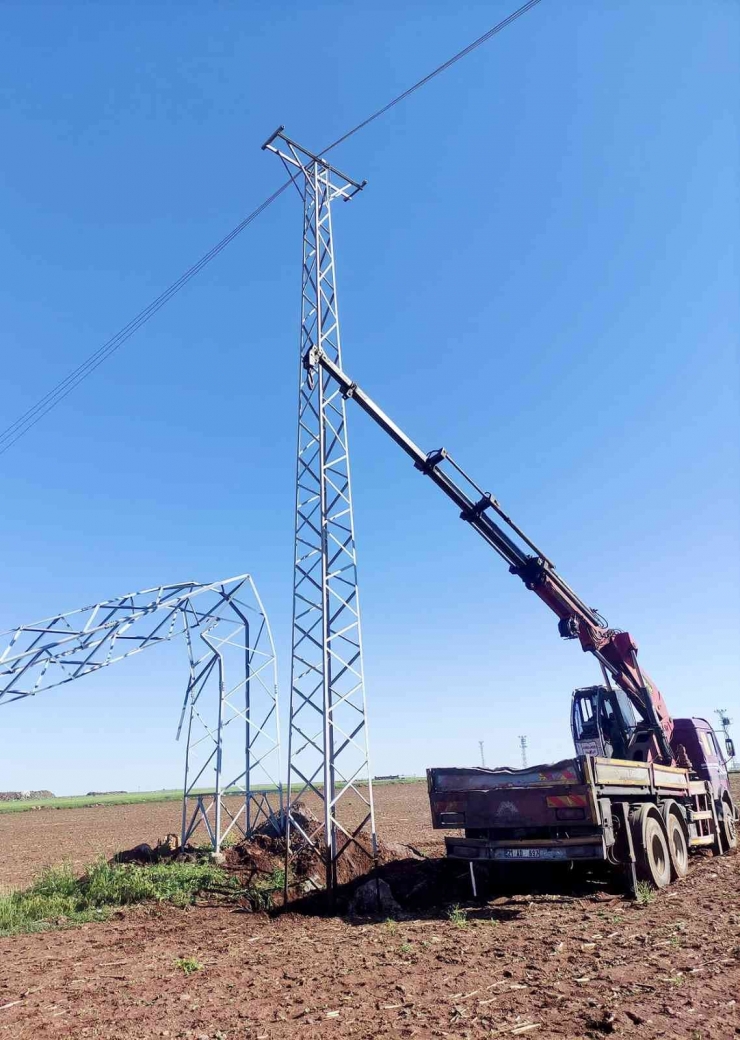 Şanlıurfa’da Fırtınanın Yıktığı 144 Elektrik Direği Yenilendi