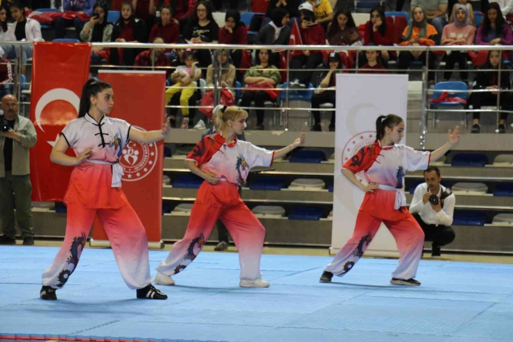 Malatya’da 19 Mayıs Coşkuyla Kutlandı