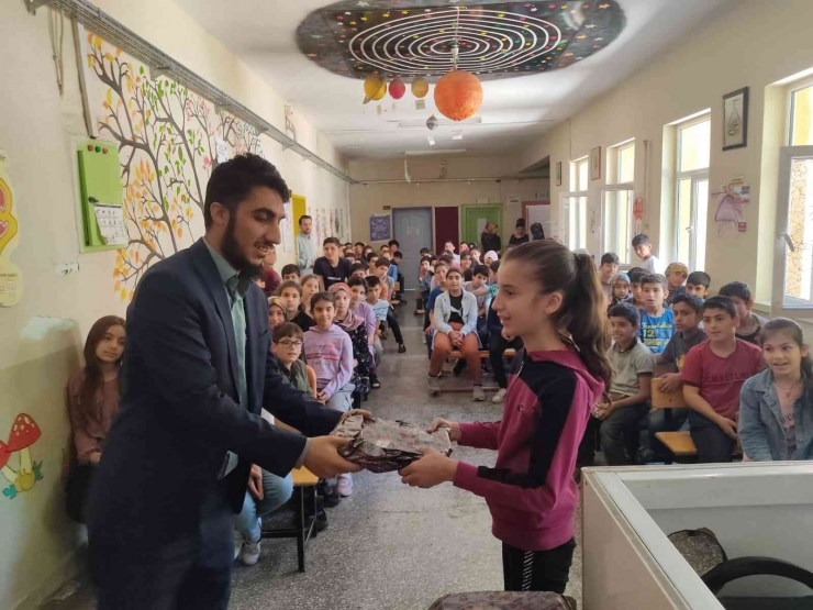 Dicle İlçe Müftüsü Azad Akın Öğrencilere Seminer Verdi