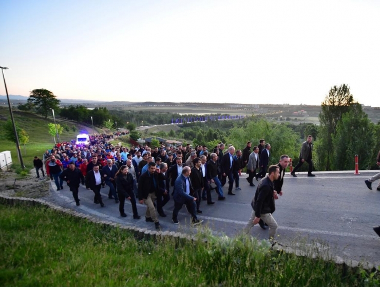 Diyarbakır’da “fetih Yürüyüşü”