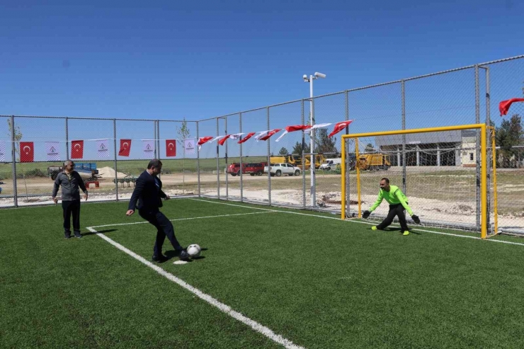 Karaköprü’ye Bir Spor Tesisi Daha Kazandırıldı