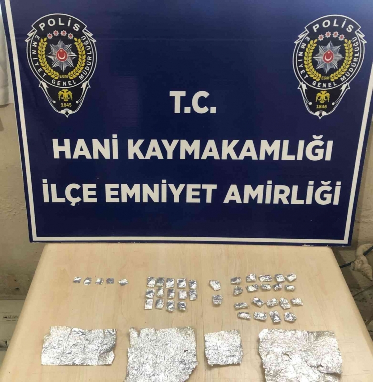 Hani İlçe Emniyet Amirliği Uyuşturucu Tacirlerine Göz Açtırmıyor