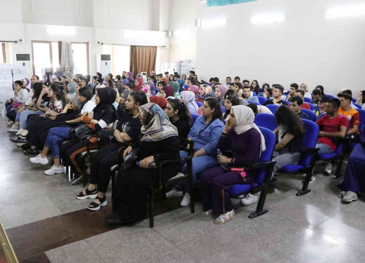 Haliliye’de Öğrencilere Destek Semineri