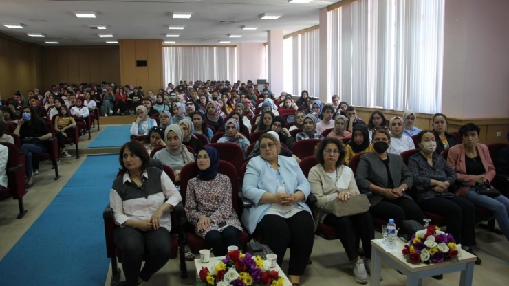 Doç. Dr. Ucuz: ’’maalesef İstismarcıların Bir Kısmı Kendi Çocukluğunda İstismara Maruz Kalan Kişilerdir’’