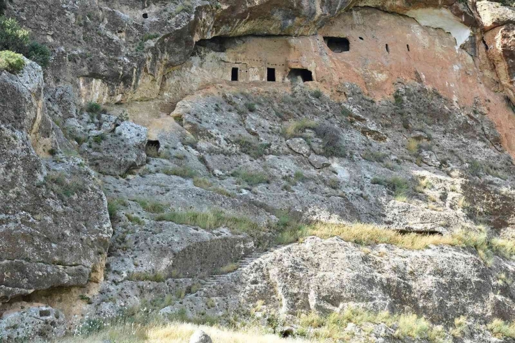 Vali Gül Habeş Kanyonu’nunda İnceleme Yaptı