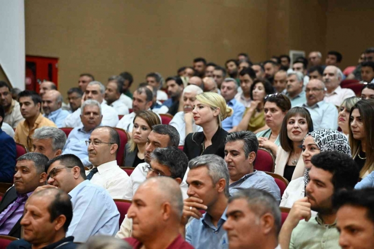 Geniş Katılımlı İlk Toplantısını Eğitimcilerle Gerçekleştirdi