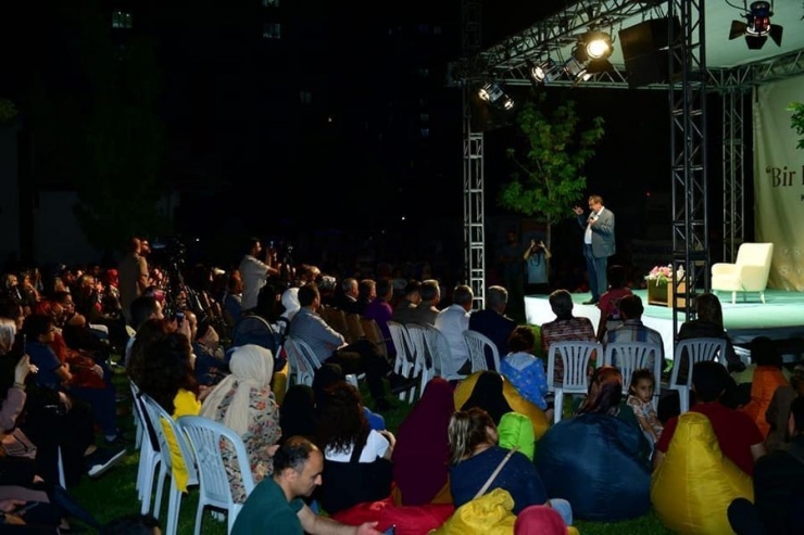 ‘hayati İnanç’ Söyleşi Etkinliği Yoğun İlgi Gördü