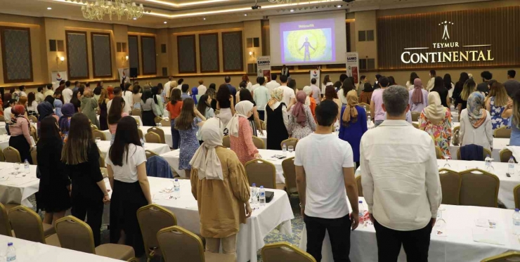 Gaziantep’teki Psikolojik Danışmanlar Ve Rehber Öğretmenleri Etkinlikte Buluştu